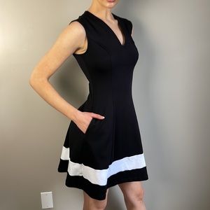 New York & Co. Sleeveless Black and White Fit & Flare  Pockets Dress  Size XS